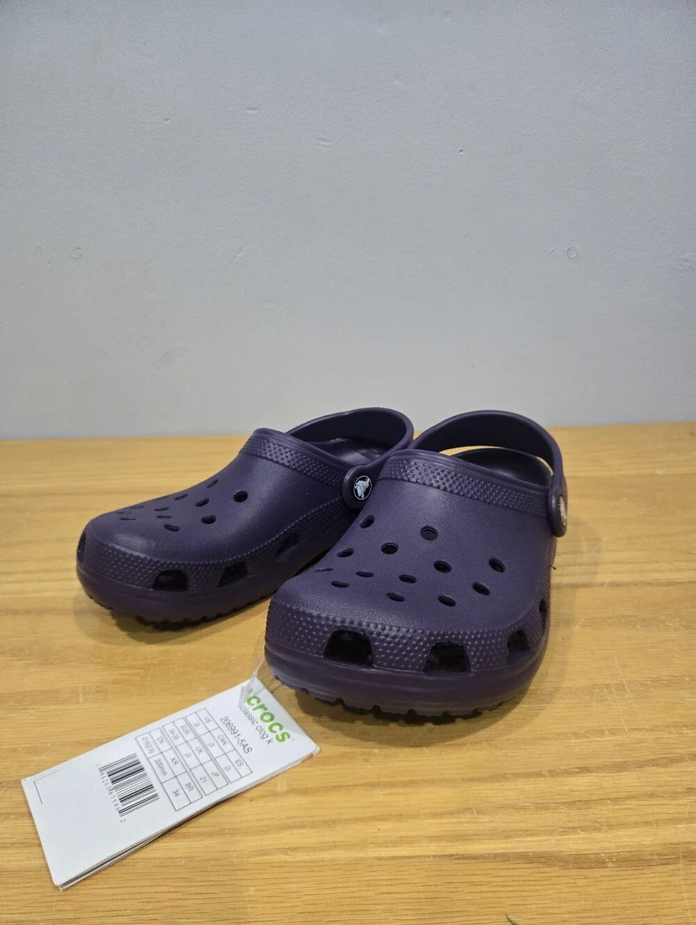 Crocs Kids Classic Clog in Purple